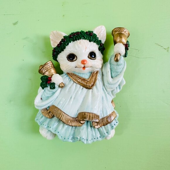 Vintage Christmas Fridge Magnets Trio Christmas Kittens Victorian Cat Kitchen - Picture 3 of 5